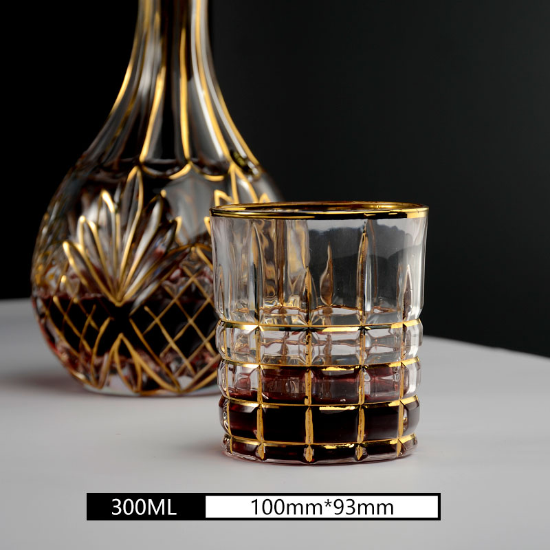 Two Piece Gold Crystal Glass Set Elegant Drinkware Design