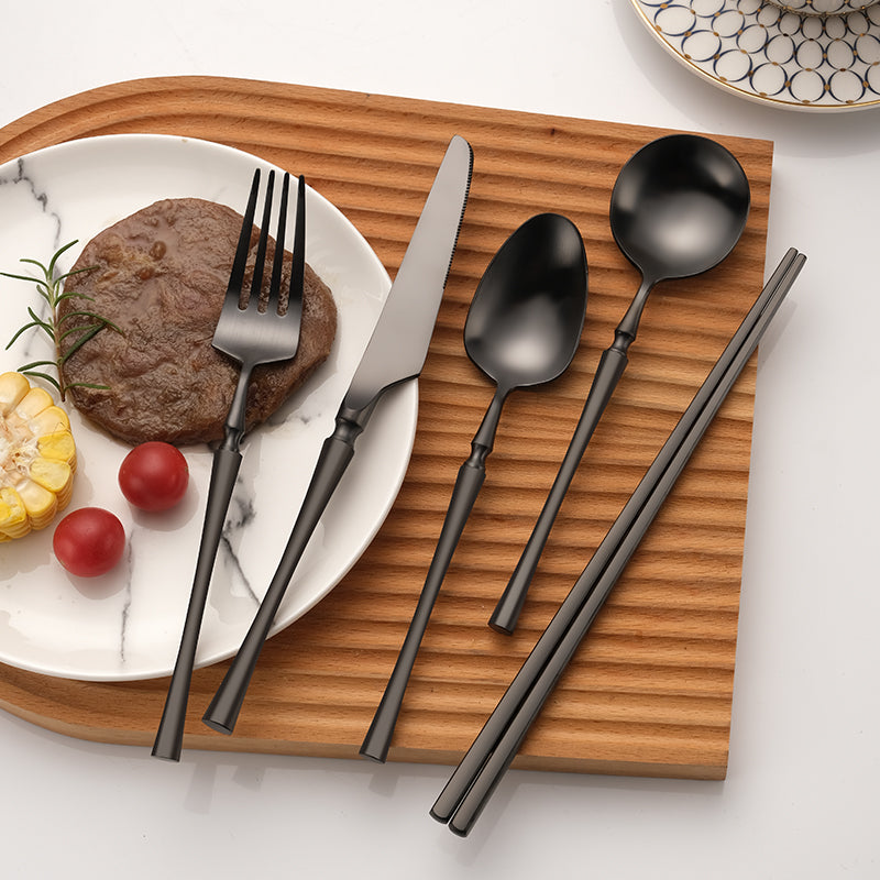 Matte Black Stainless Steel Luxury Cutlery Set With Flatware