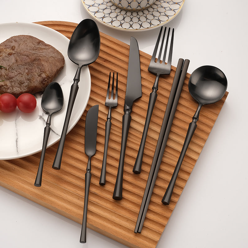 Matte Black Stainless Steel Luxury Cutlery Set With Flatware